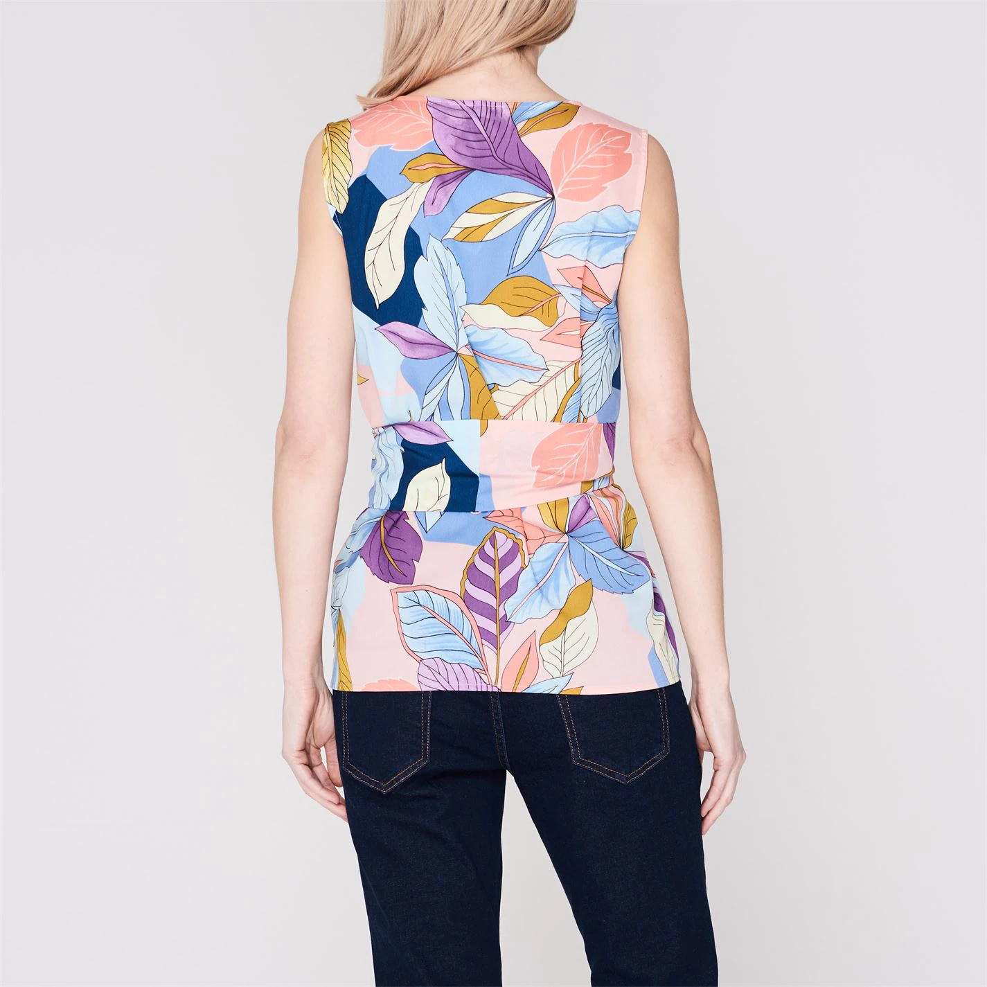 Emme Vivy Waistcoat 3 Emme Vivy Waistcoat - Image 3